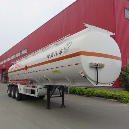 海福龙牌12.3米33吨3轴铝合金运油半挂车(PC9401GYYB1)