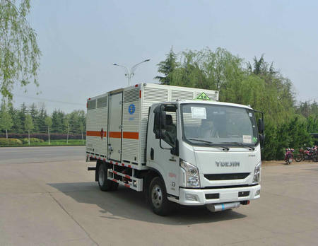 春星牌ZZT5040XRQ-5易燃气体厢式运输车
