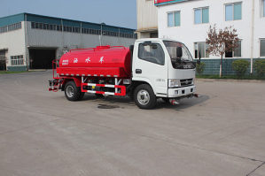 洒水车