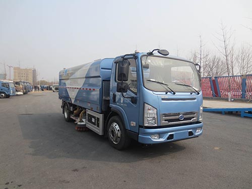 華林牌HLT5120TSLEV純電動掃路車公告圖片