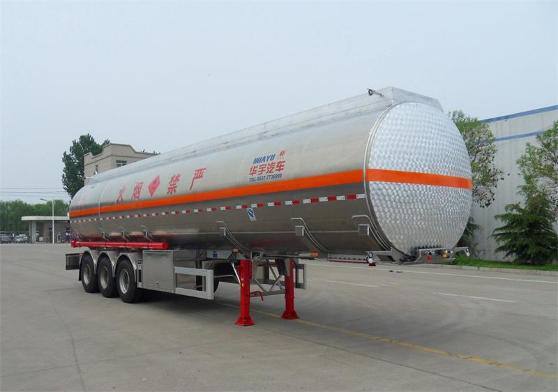 华宇达牌11.4米33.8吨3轴铝合金易燃液体罐式运输半挂车(LHY9400GRYB)