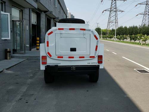 北京汽車制造廠有限公司牌BAW5043GGS2HE41供水車公告圖片