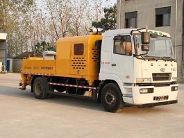 车载式混凝土泵车