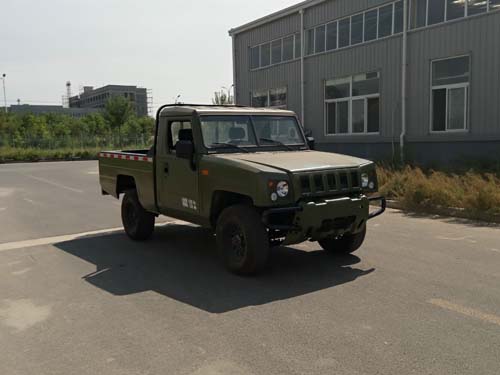 北京汽车制造厂有限公司牌 112马力 越野货车(BAW2034HHD31)