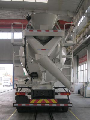 東岳牌ZTQ5250GJBZ7N40E混凝土攪拌運(yùn)輸車公告圖片