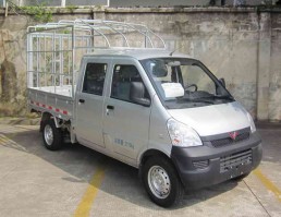仓栅式运输车