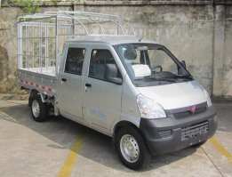 仓栅式运输车