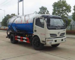 吸污车