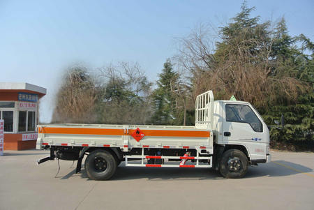 春星牌ZZT5043TQP-5气瓶运输车公告图片