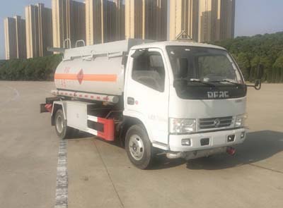 楚風(fēng)牌HQG5070GRY5EQ易燃液體罐式運(yùn)輸車(chē)公告圖片