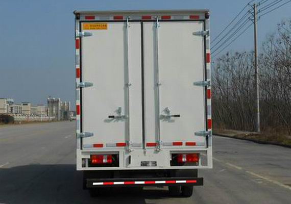 豪沃牌ZZ5047XWTF3315E145舞臺(tái)車(chē)公告圖片