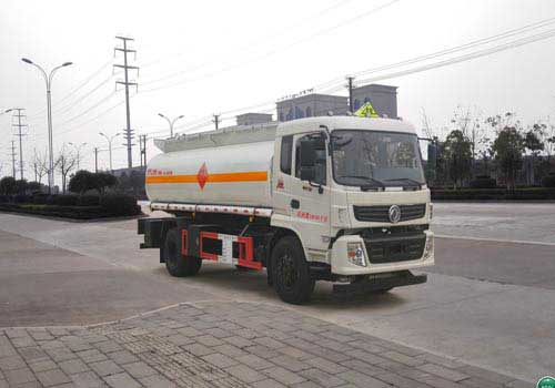 CLQ5181GYY5R型运油车图片