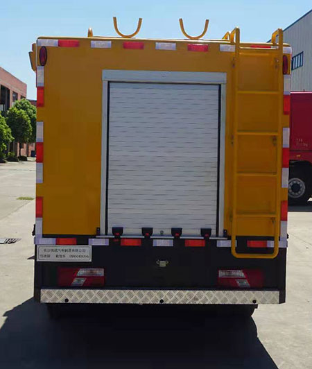 瀚馳龍牌MCL5040XXH救險(xiǎn)車公告圖片