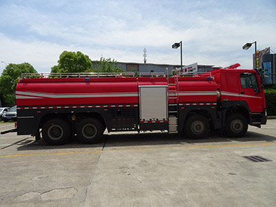 天河牌LLX5385GXFGY200/H供液消防車公告圖片