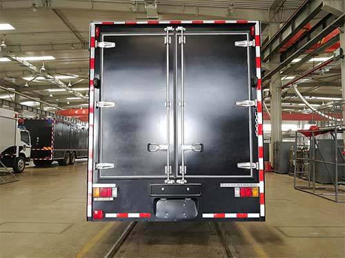 安龍牌BJK5100XZB-5裝備車公告圖片