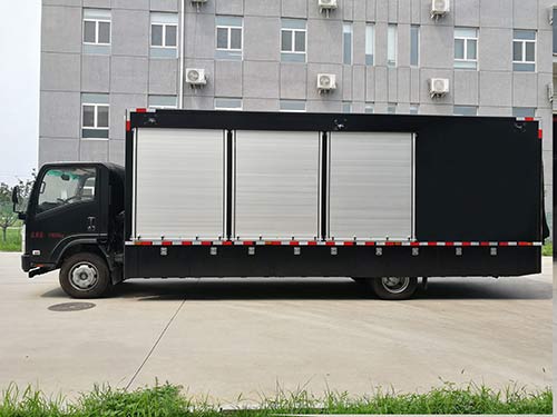 安龍牌BJK5100XZB-5裝備車公告圖片