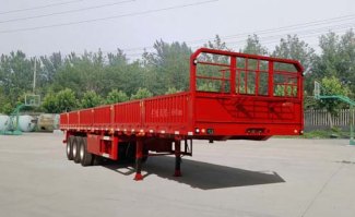 栏板半挂车