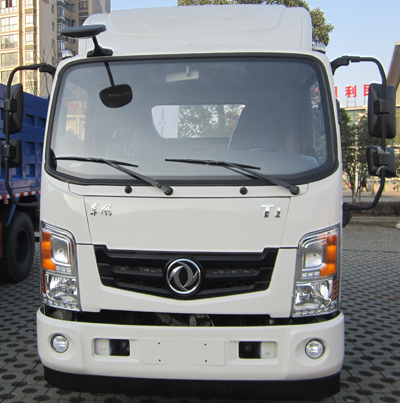 新東日牌YZR5040JSQE隨車起重運輸車公告圖片