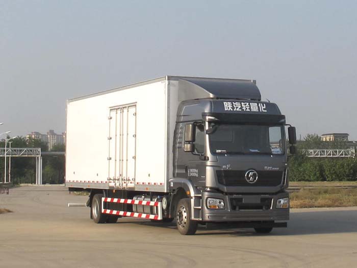 陕汽牌SX5180XXYMC1GC厢式运输车公告图片