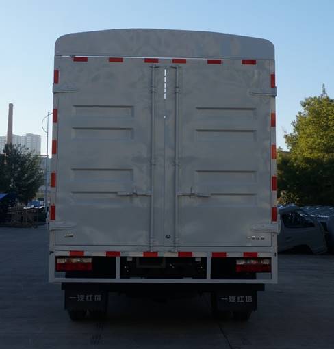 解放牌CA5040CCYK6L3E5-3仓栅式运输车公告图片