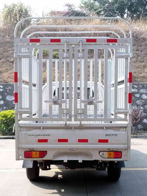 五菱牌LQG5028CCYQSPY倉柵式運(yùn)輸車公告圖片