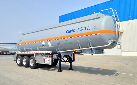 中集牌10.8米31.8吨3轴腐蚀性物品罐式运输半挂车(ZJV9403GFWJM)