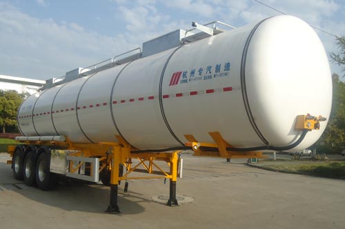 宏宙牌11.9米32吨3轴普通液体运输半挂车(HZZ9402GPG)