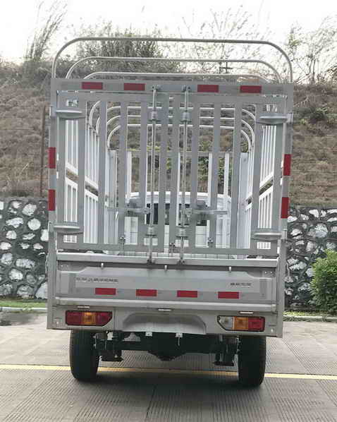 五菱牌LQG5028CCYQTY倉柵式運(yùn)輸車公告圖片