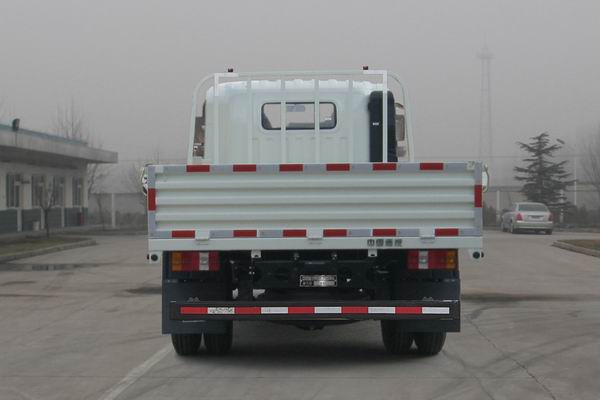 ZZ1107F3315E1 豪沃牌156马力单桥柴油4.2米国五载货汽车图片