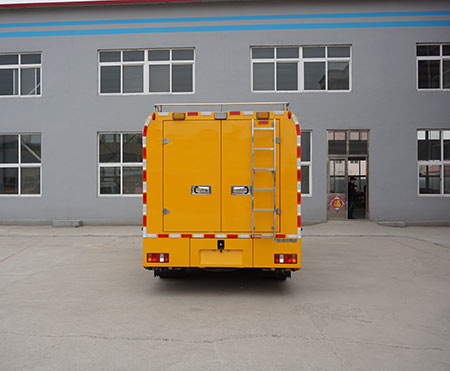 九瑞牌FZB5040XXHCE145救險(xiǎn)車公告圖片