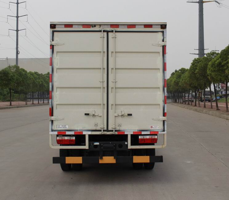 東風(fēng)牌EQ5042XXY8BD2AC廂式運(yùn)輸車公告圖片