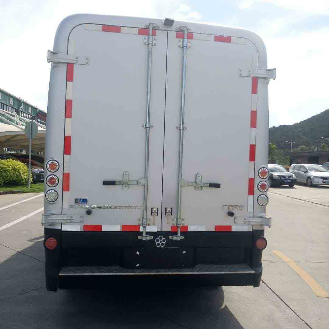 廣通牌GTQ5043XXYBEV3純電動廂式運輸車公告圖片