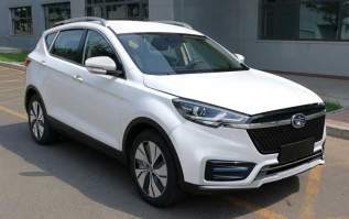 骏派牌CA7004EV型纯电动轿车