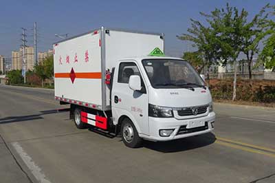 华通牌HCQ5037XRQE易燃气体厢式运输车公告图片