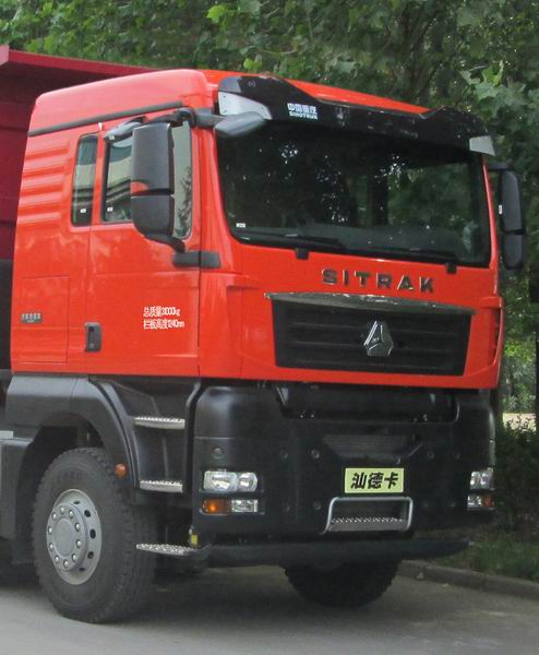 汕德卡牌ZZ5316ZLJN466HF1自卸式垃圾車公告圖片