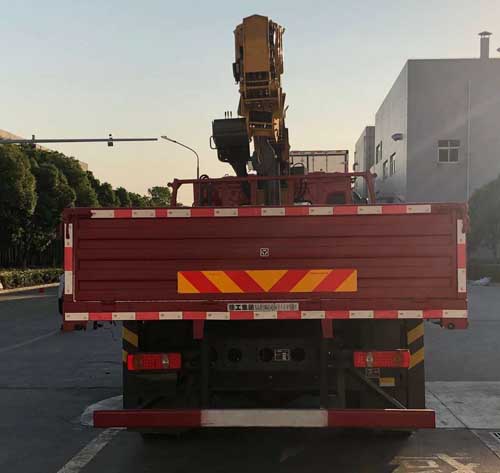 徐工牌XZJ5182JSQX5隨車起重運輸車公告圖片