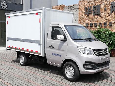 長安牌SC5021XYKXDD64翼開啟廂式車公告圖片