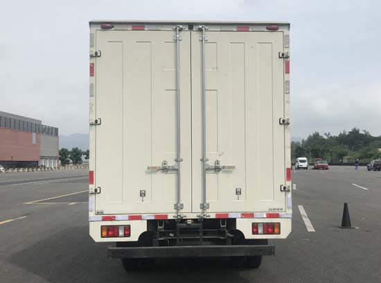 江鈴牌JX5065XXYTPG25廂式運輸車公告圖片