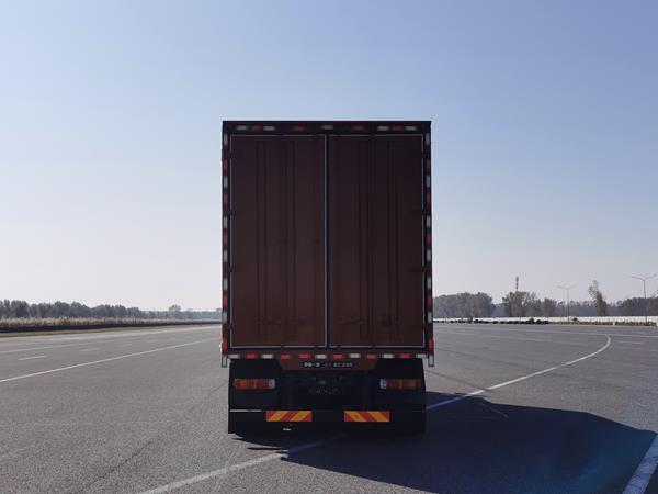 解放牌CA5180XXYP62K1L9E6Z廂式運輸車公告圖片