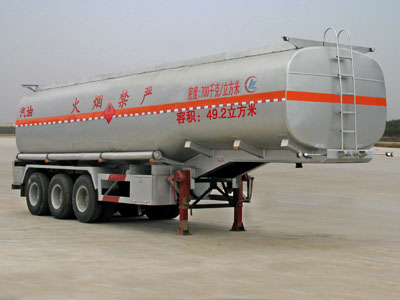 程力威牌13米32.8吨3轴运油半挂车(CLW9403GYY)