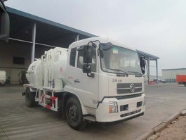 餐厨垃圾车