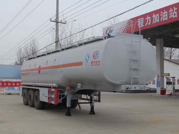 程力威牌11.4米29.7吨3轴运油半挂车(CLW9400GYYA)