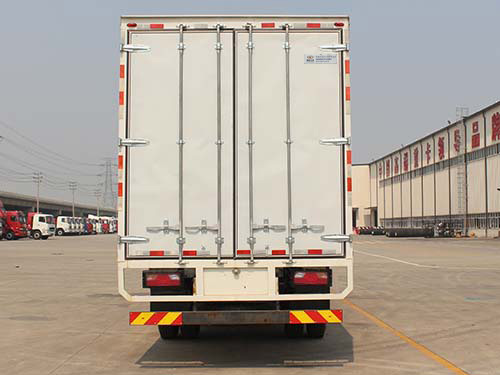 華菱之星牌HN5250XXYHC24E8M5廂式運(yùn)輸車公告圖片