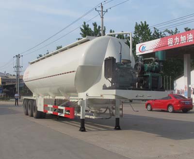 程力威牌13米28.3吨3轴低密度粉粒物料运输半挂车(CLW9405GFL)