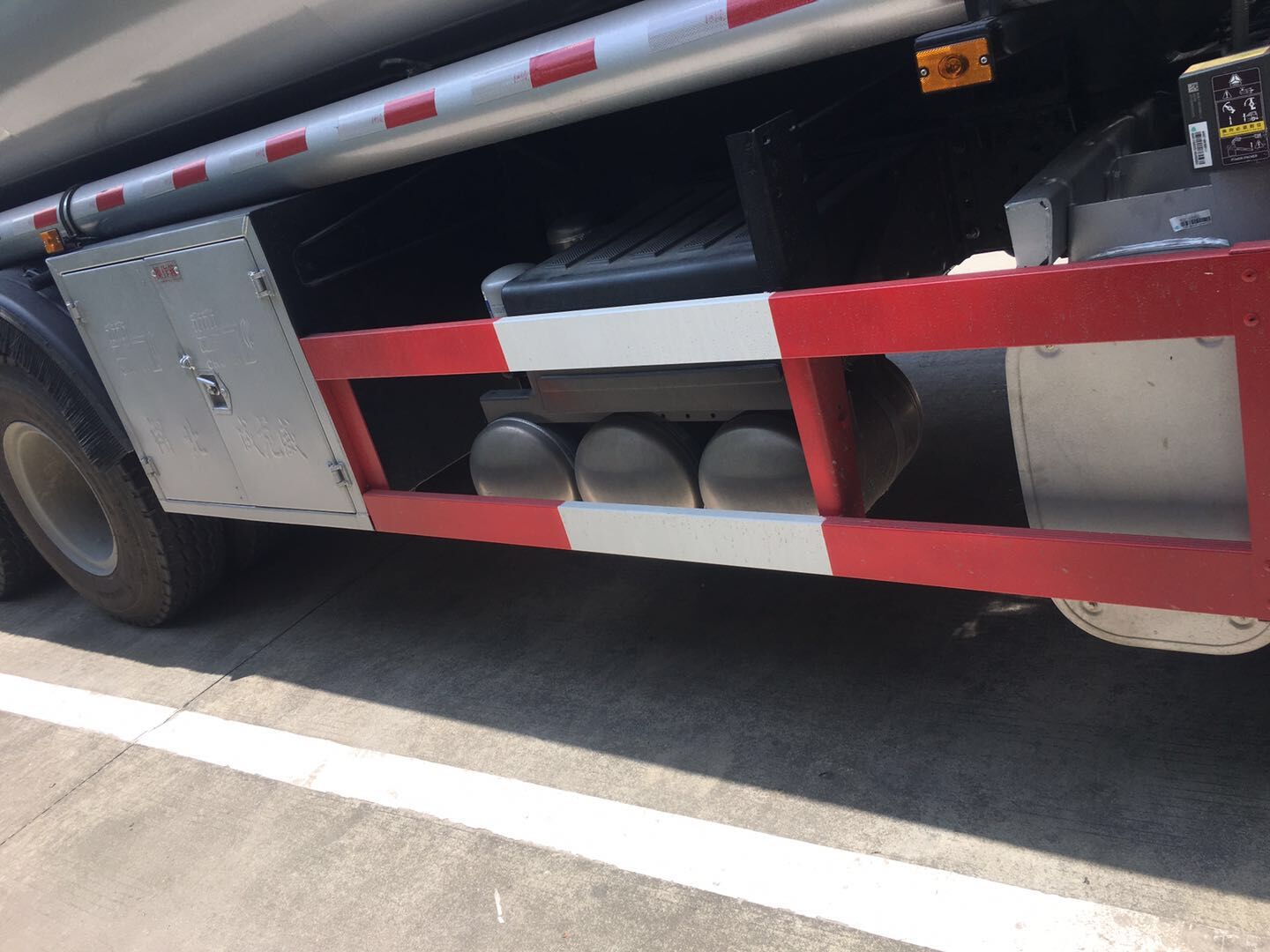 楚飛牌CLQ5250GYY5ZZ運油車公告圖片