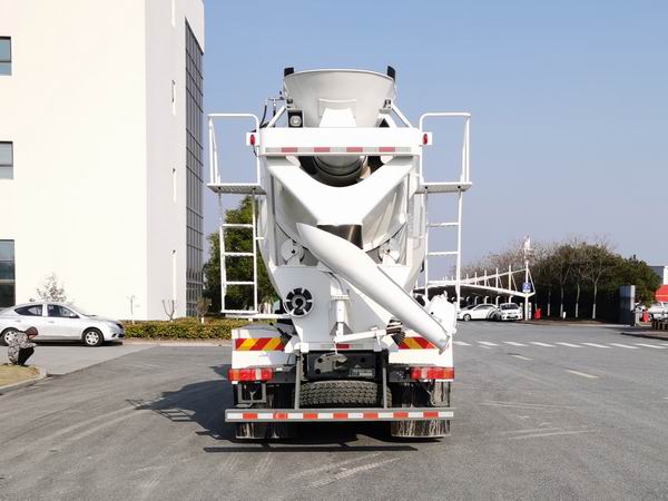 豪瀚牌ZZ5255GJBN3243E1混凝土攪拌運(yùn)輸車公告圖片