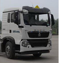 運(yùn)力牌LG5320GYYZ5鋁合金運(yùn)油車(chē)公告圖片