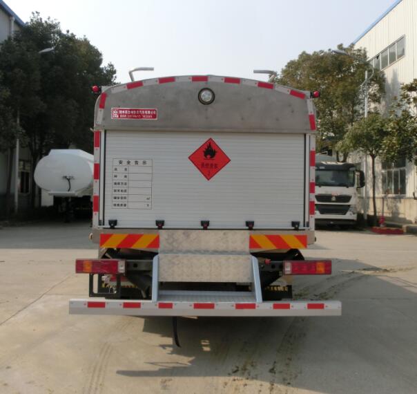 醒狮牌SLS5170GJYZ5飞机加油车公告图片