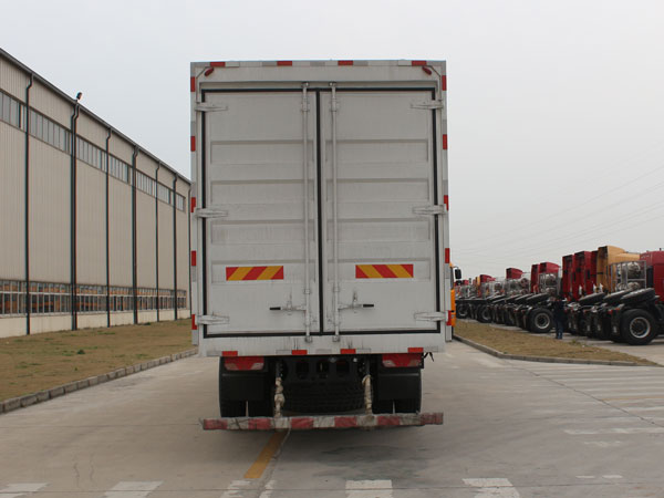 華菱之星牌HN5250XYKHC24E8M5翼開啟廂式車公告圖片