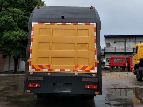 龍鷹牌FLG5140TPS28E大流量排水搶險(xiǎn)車(chē)公告圖片